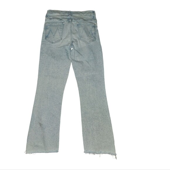MOTHER The Insider Crop Step Fray Jeans in Smooth Sailing - Picture 4 of 11
